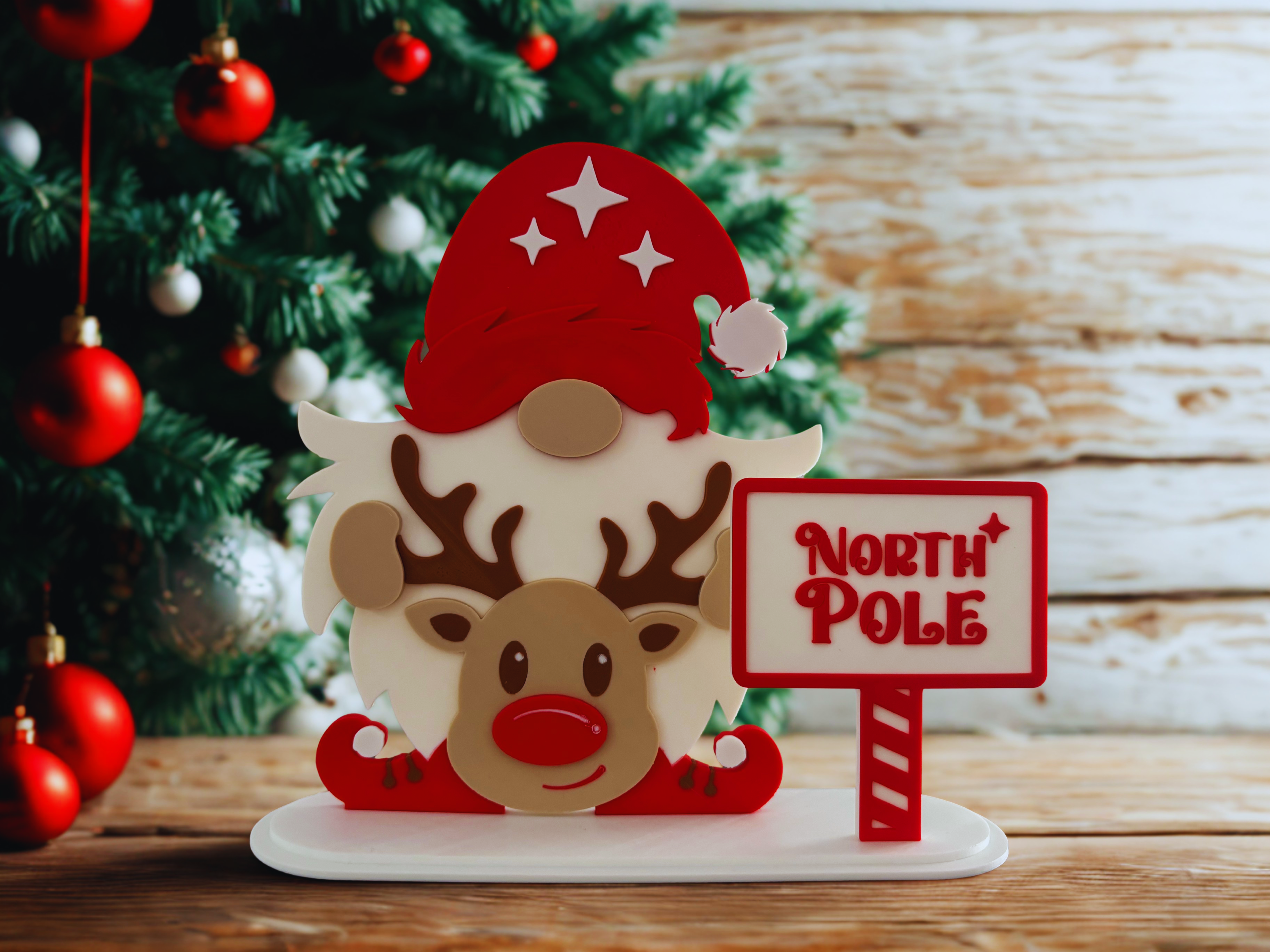 Pai Natal com Rena e Placa Pólo Norte – Decoração de Natal 3D Impressa